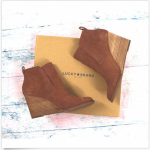 🛑SALE Lucky Brand 6.5M Suede Wedge